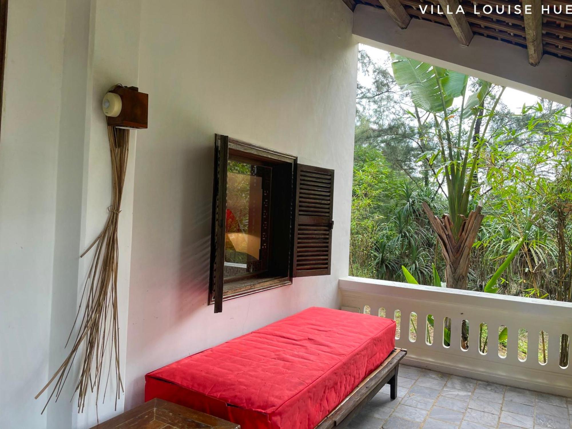 Villa Louise Hue Beach Boutique Hotel Room photo