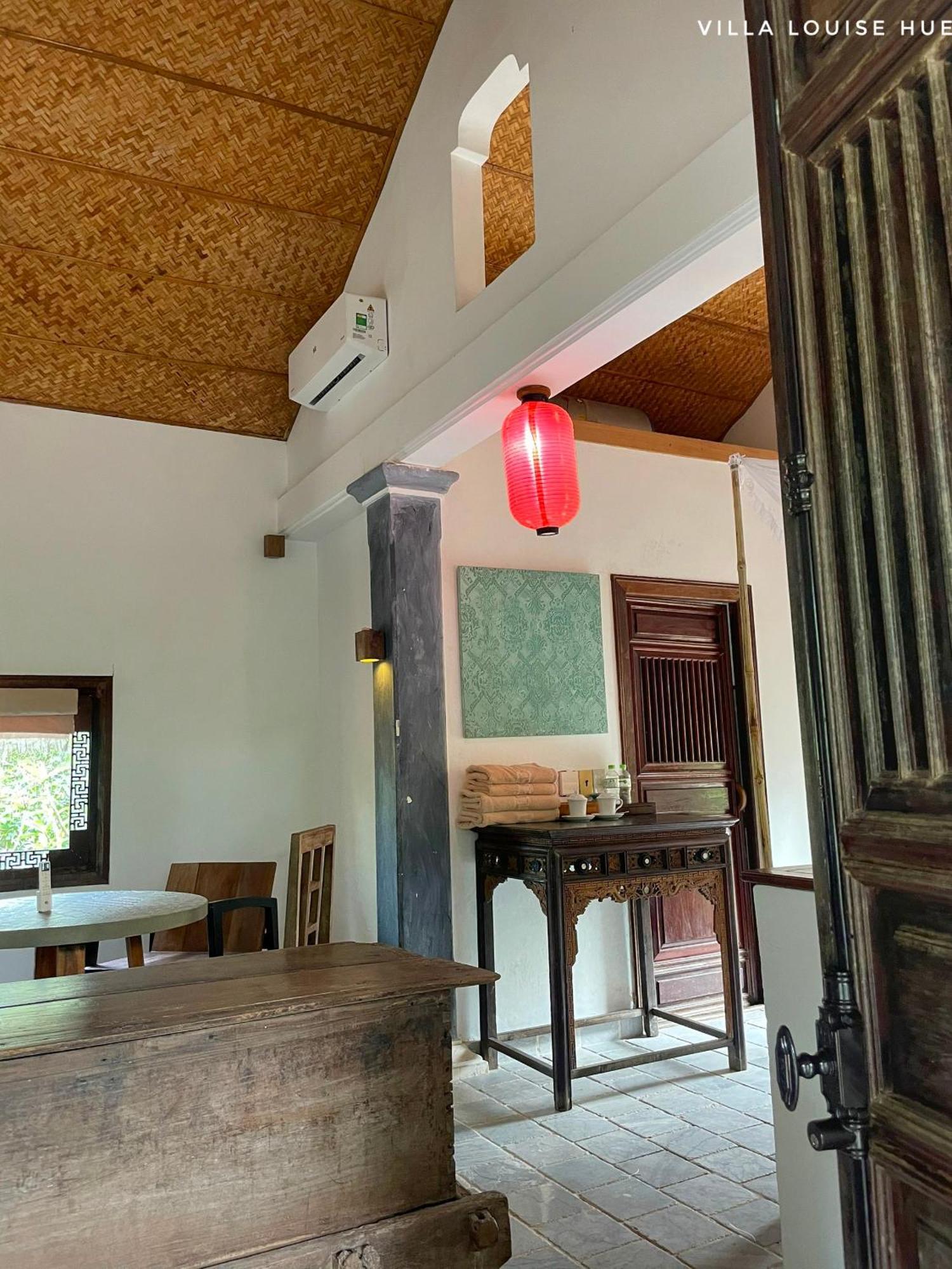 Villa Louise Hue Beach Boutique Hotel Room photo