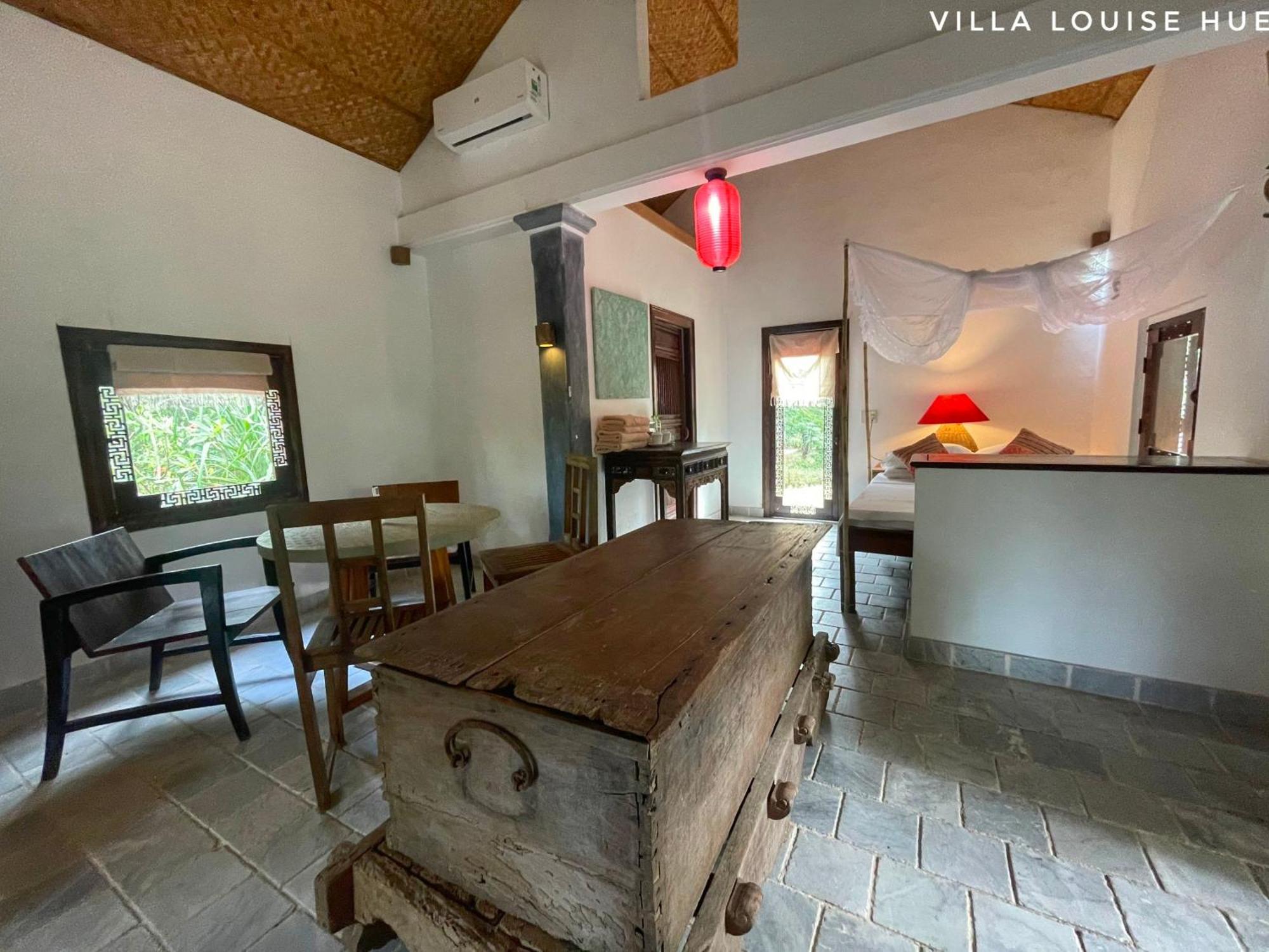 Villa Louise Hue Beach Boutique Hotel Room photo