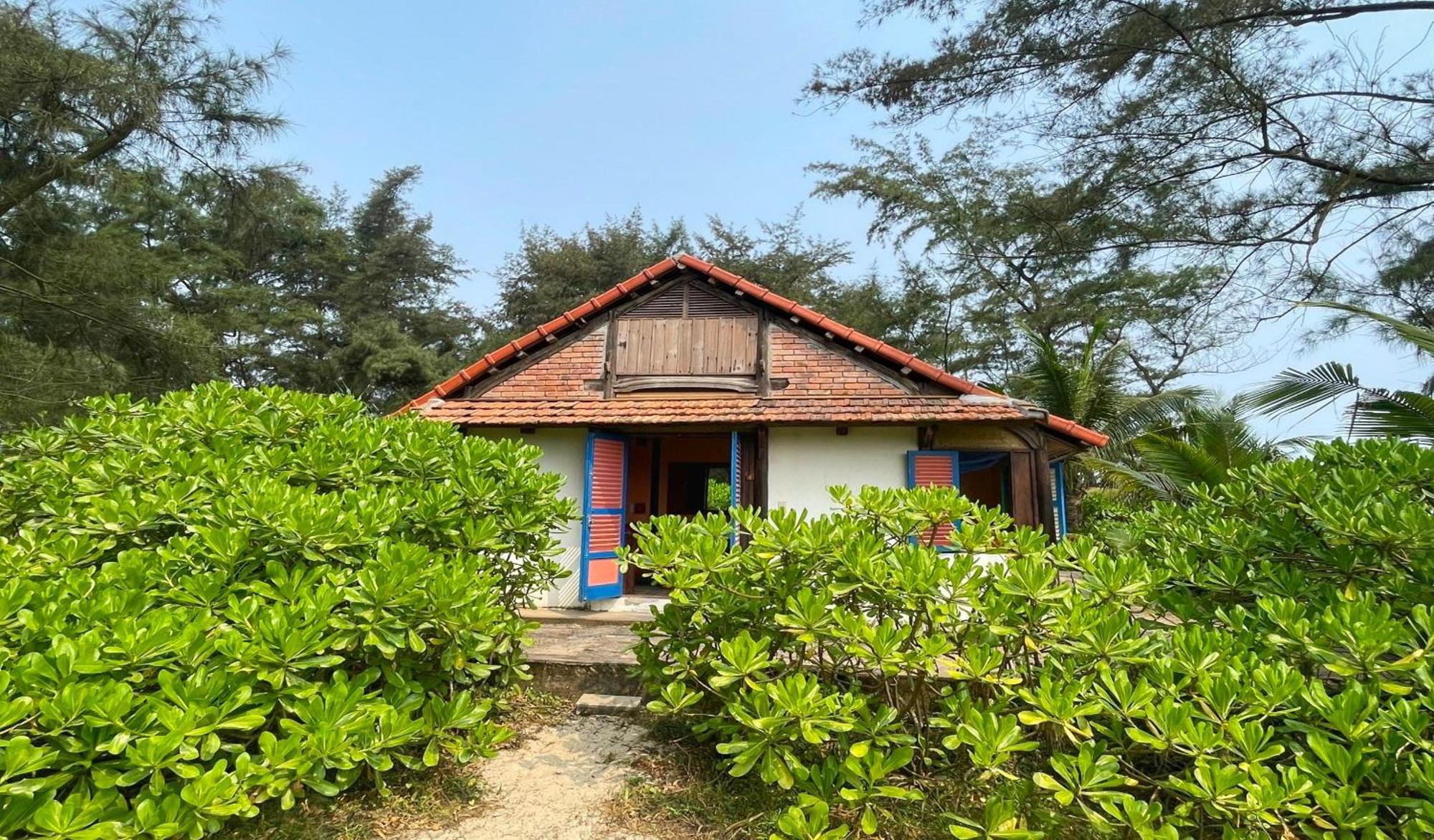 Villa Louise Hue Beach Boutique Hotel Exterior photo